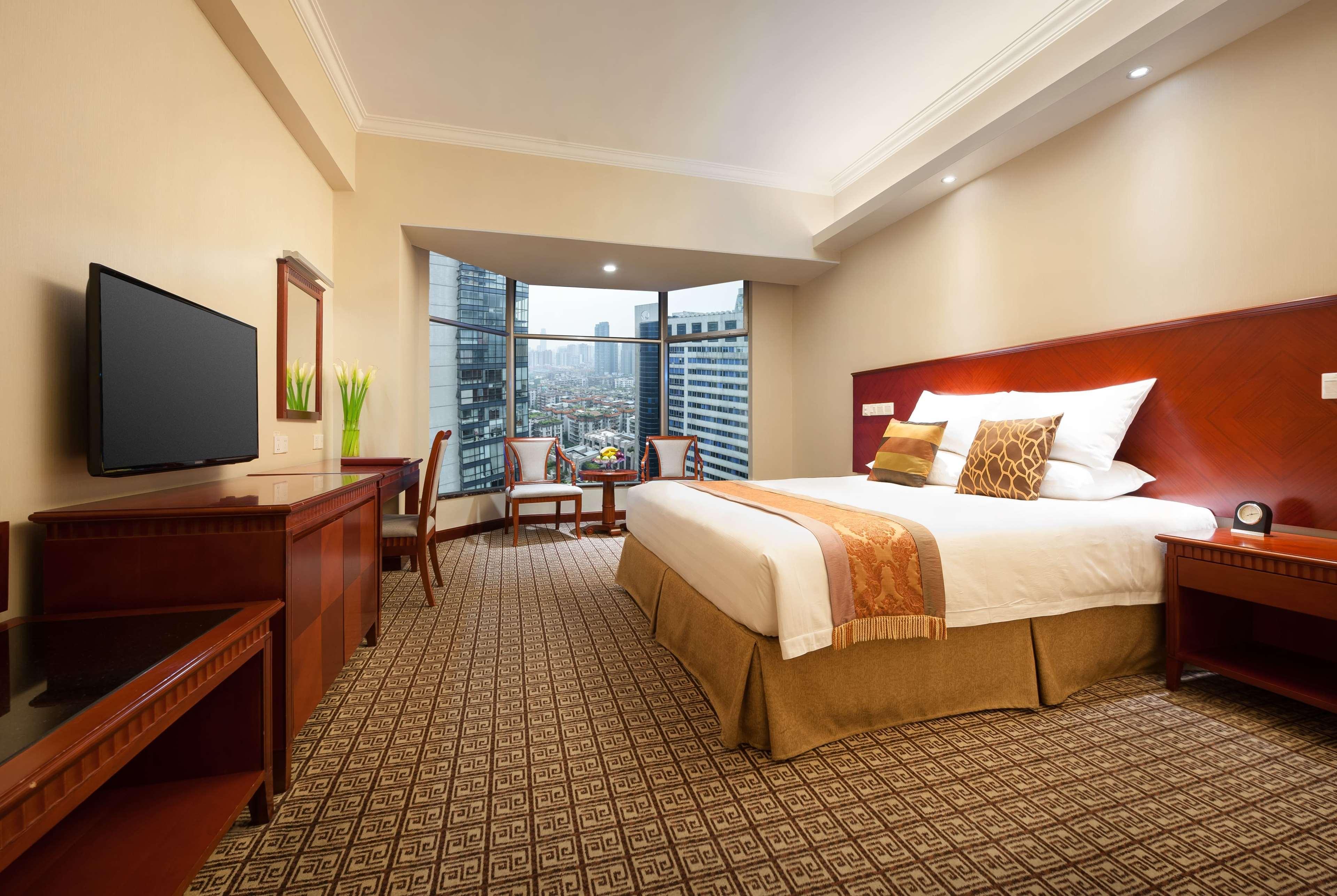 Hotel Ramada By Wyndham Pearl 4*