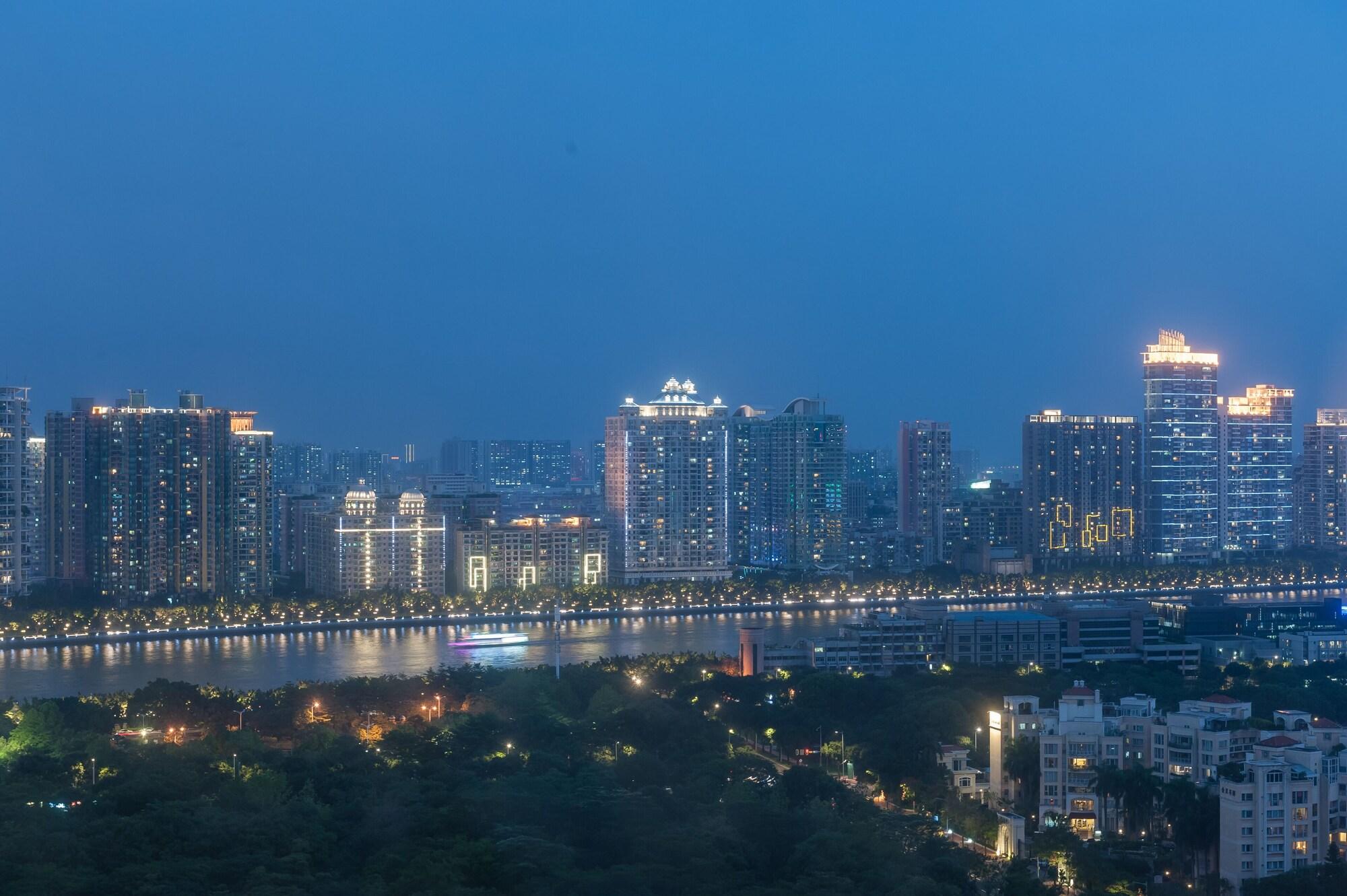 Ramada By Wyndham Pearl Guangzhou