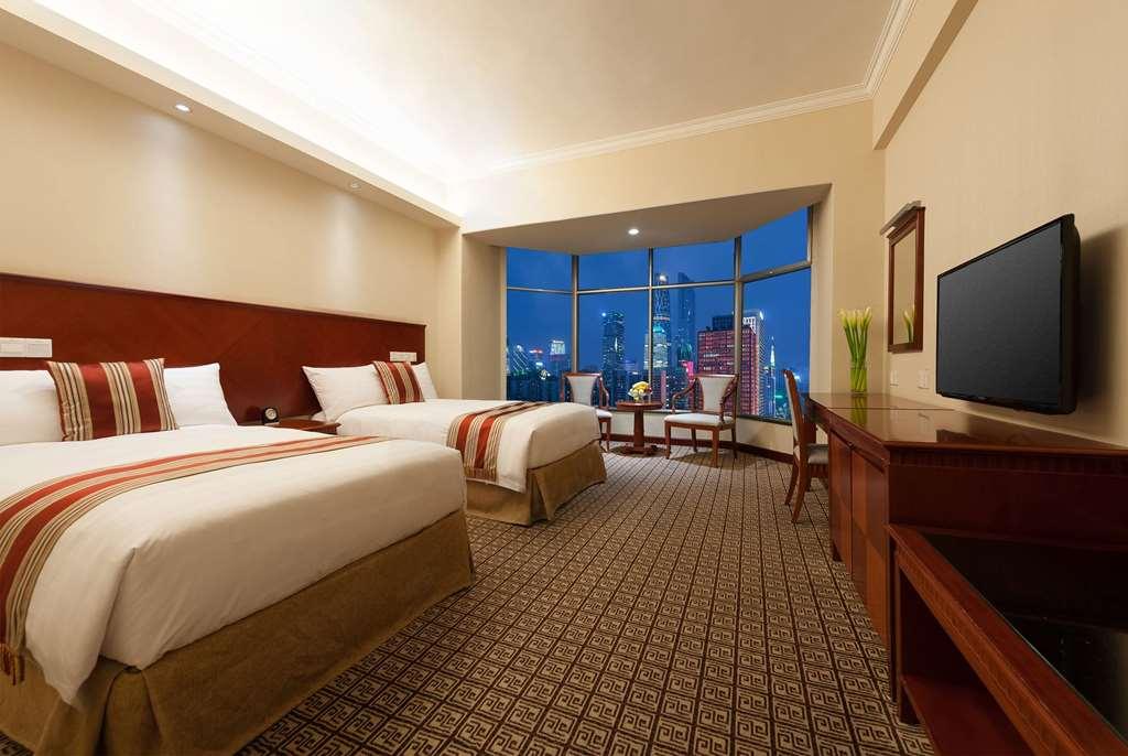 Ramada By Wyndham Pearl