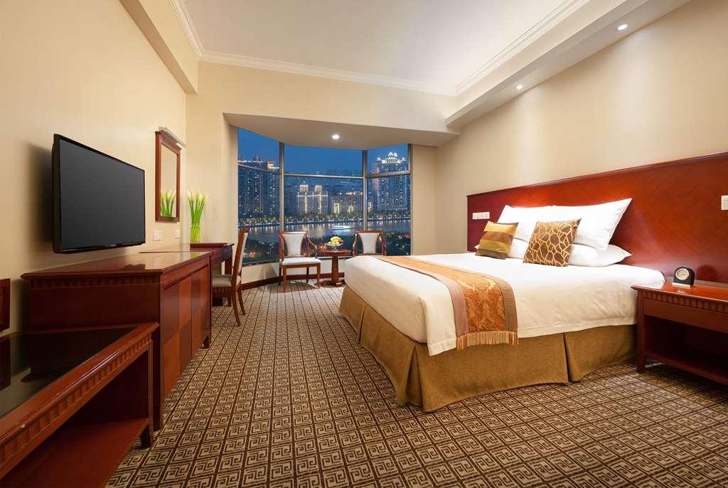 Hotel Ramada By Wyndham Pearl