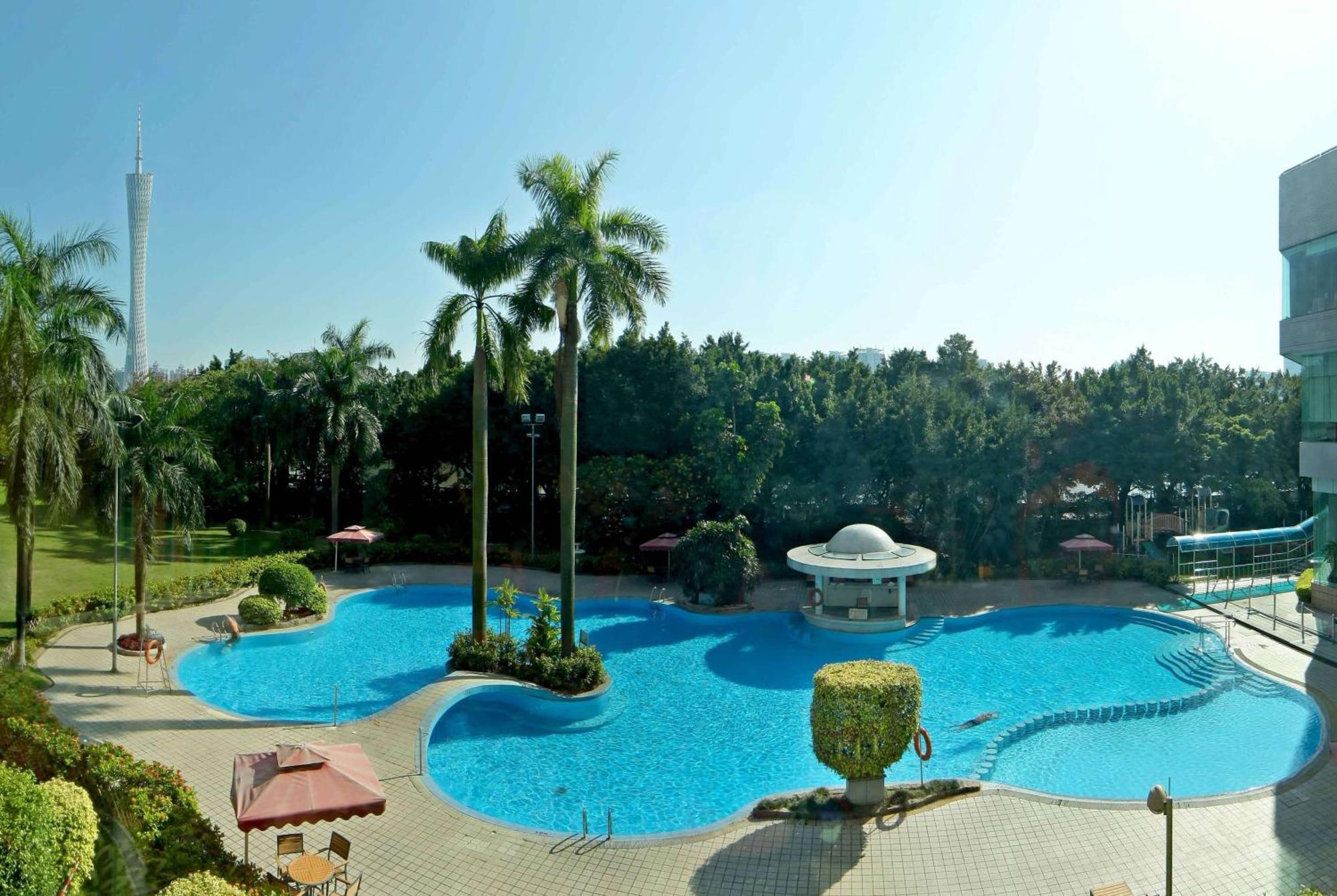 Hotel Ramada By Wyndham Pearl 4*