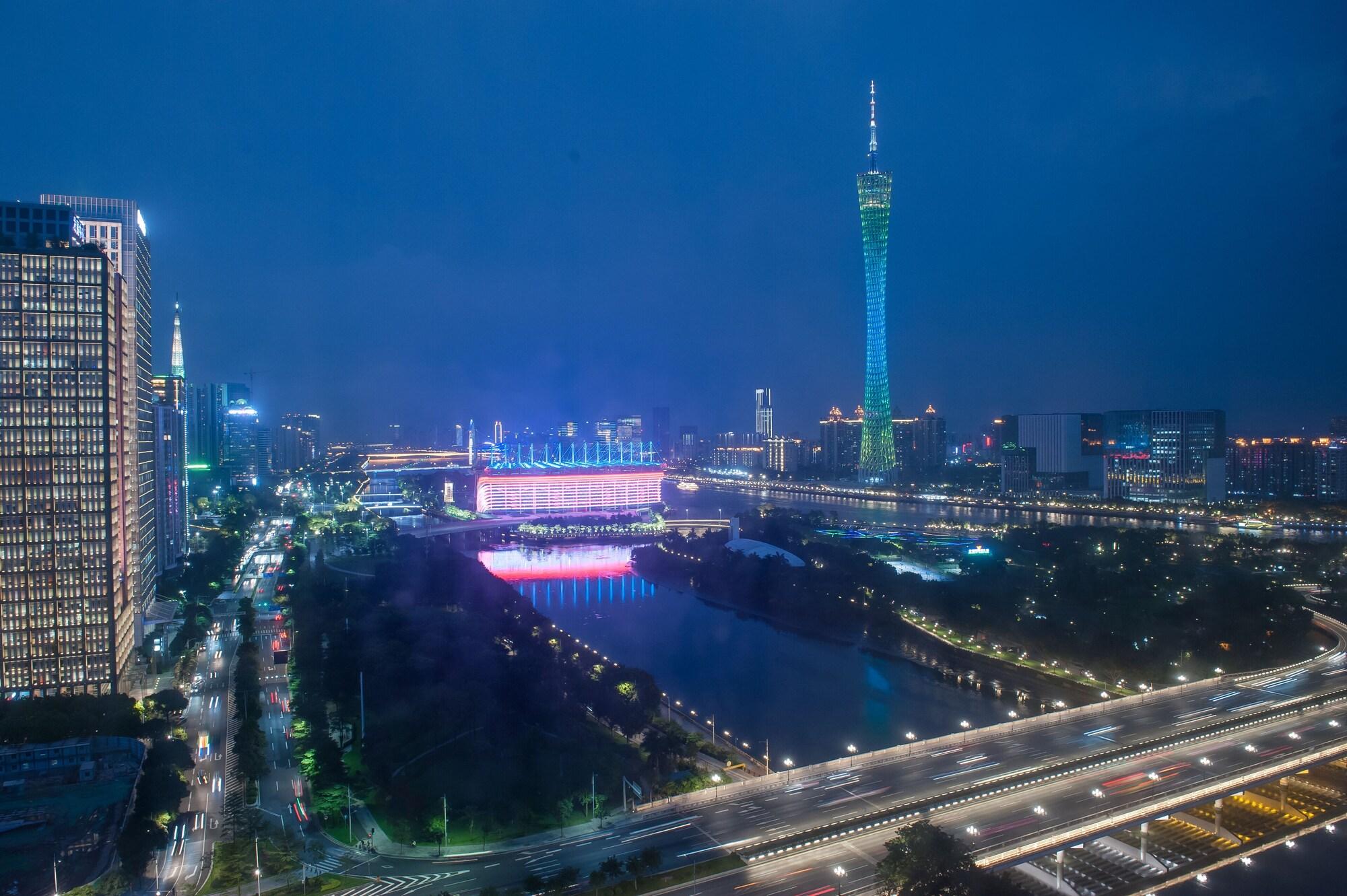 广州凯旋华美达大酒店 4*